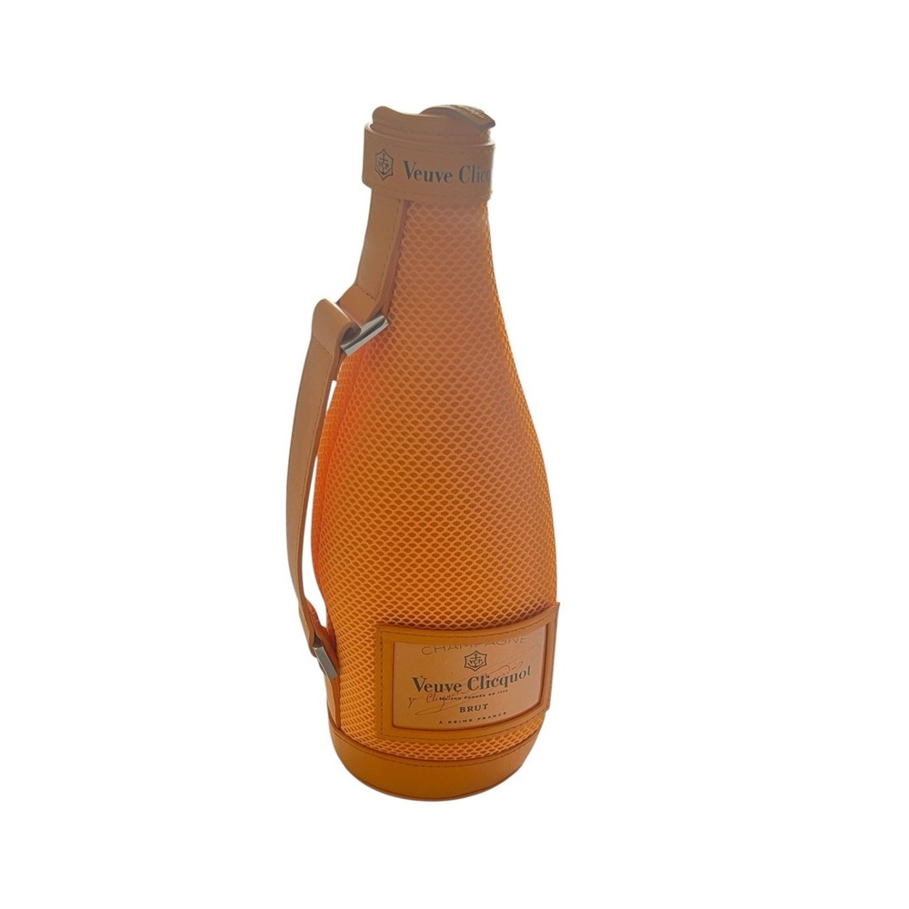 Veuve Clicquot Ice Jacket Insulated Neoprene Bottle Sleeve With Handle 750 ml